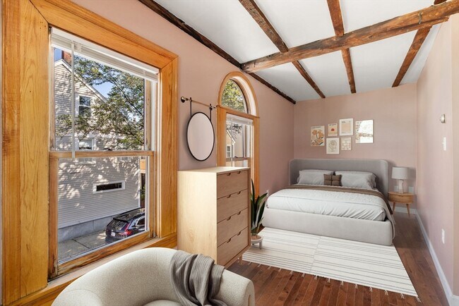 226 Bunker Hill St in Boston, MA - Building Photo - Building Photo
