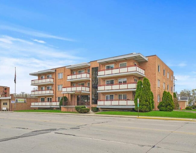 property at 6441 Pershing Rd