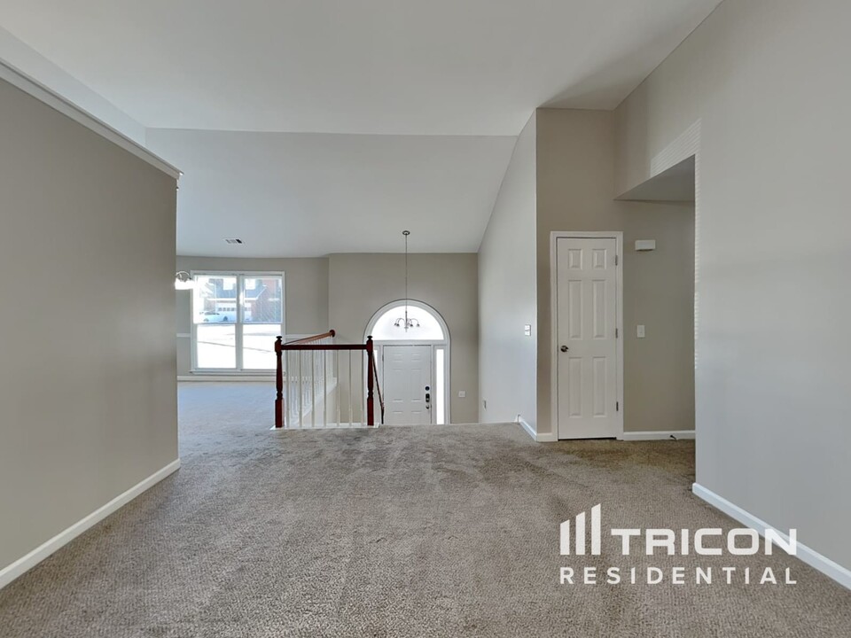 1315 Carlysle Park Dr in Lawrenceville, GA - Building Photo