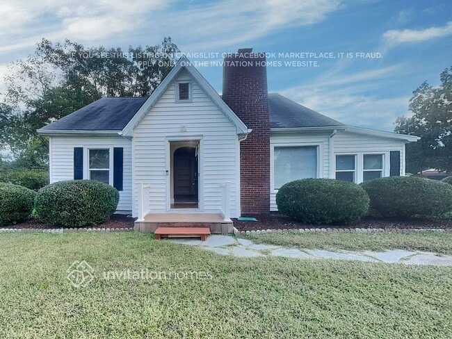 property at 2200 Centergrove Rd