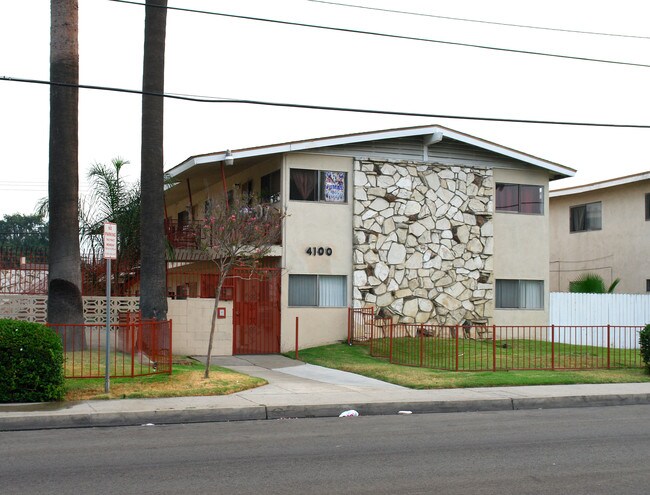 Kingsley Apartments in Montclair, CA - Building Photo - Building Photo