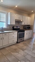 29 Illinois Ave in Somerville, MA - Building Photo - Building Photo