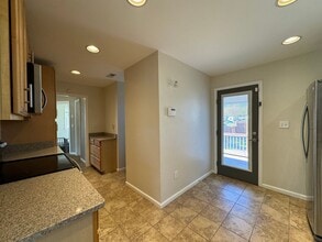 1933 Independence Blvd in Virginia Beach, VA - Building Photo - Building Photo