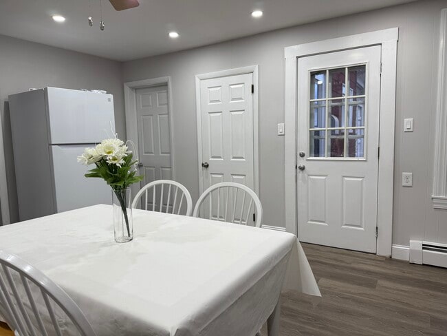 38 Gershom Ave in Lowell, MA - Building Photo - Building Photo