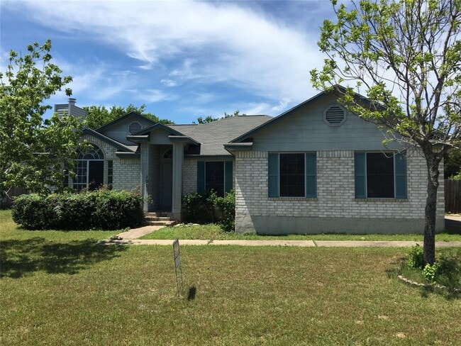 property at 1907 Dublin Dr