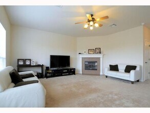 11209 Long Winter Dr in Austin, TX - Building Photo - Building Photo