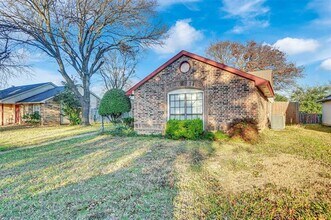 139 Kingsbridge Dr in Garland, TX - Building Photo - Building Photo