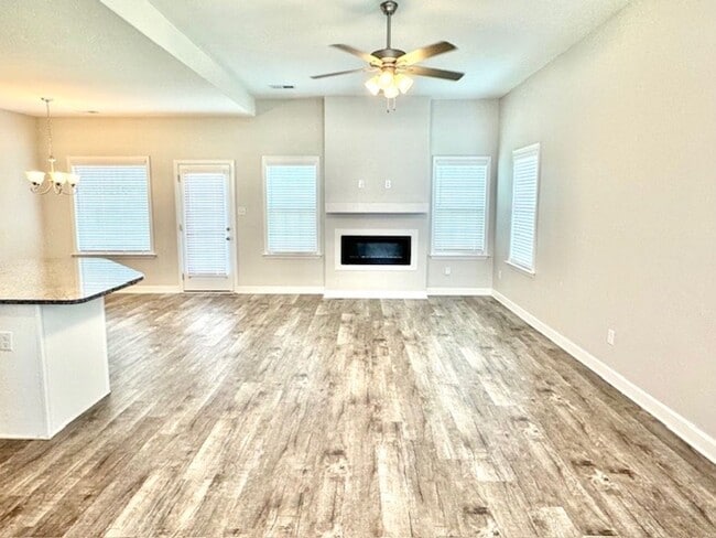 5592 Tucker Lndg in Horn Lake, MS - Building Photo - Building Photo