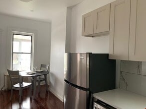 131 64th St in West New York, NJ - Building Photo - Building Photo