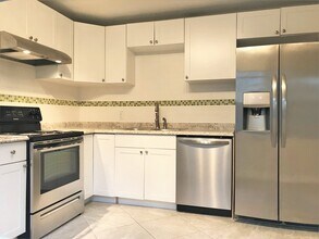 4908 18th St W in Bradenton, FL - Building Photo - Building Photo