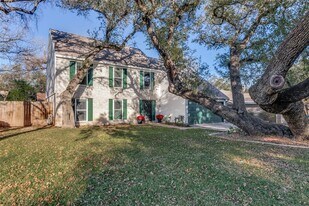 4002 Biscay Dr in Austin, TX - Building Photo