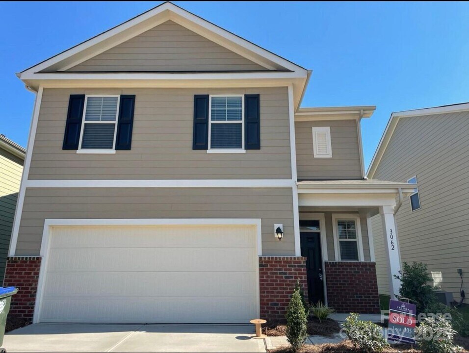 3062 Weddington Pointe Dr in Unionville, NC - Building Photo
