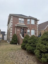 3319 N Narragansett Ave in Chicago, IL - Building Photo - Building Photo