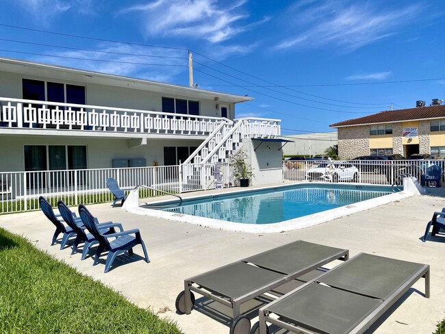 4901 NE 26th Ave in Fort Lauderdale, FL - Building Photo - Building Photo