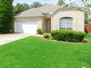 308 Park Village Dr in Alabaster, AL - Building Photo - Building Photo