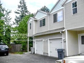 548 NE 117th Ave in Portland, OR - Building Photo