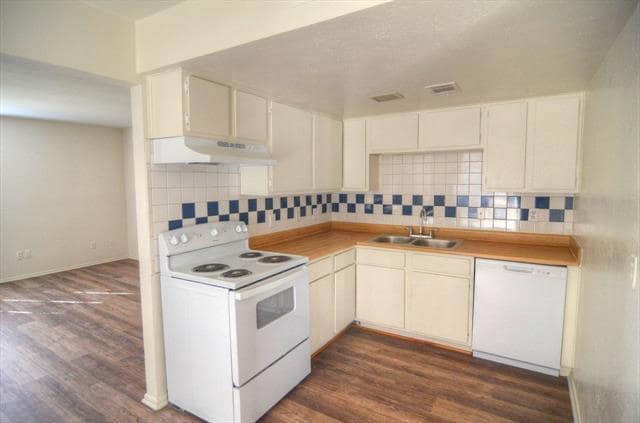 1826 Randolph Dr in Garland, TX - Building Photo - Building Photo