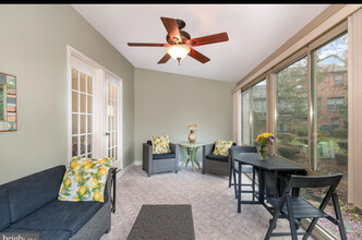 1123 Wicklow Ct in Hummelstown, PA - Building Photo - Building Photo