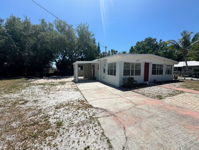 625 12th Ave W in Bradenton, FL - Building Photo - Building Photo