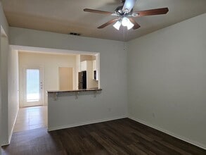 10017 Amber Cir in Waco, TX - Building Photo - Building Photo