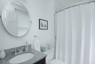 52 E Springfield St, Unit 3 in Boston, MA - Foto de edificio - Building Photo