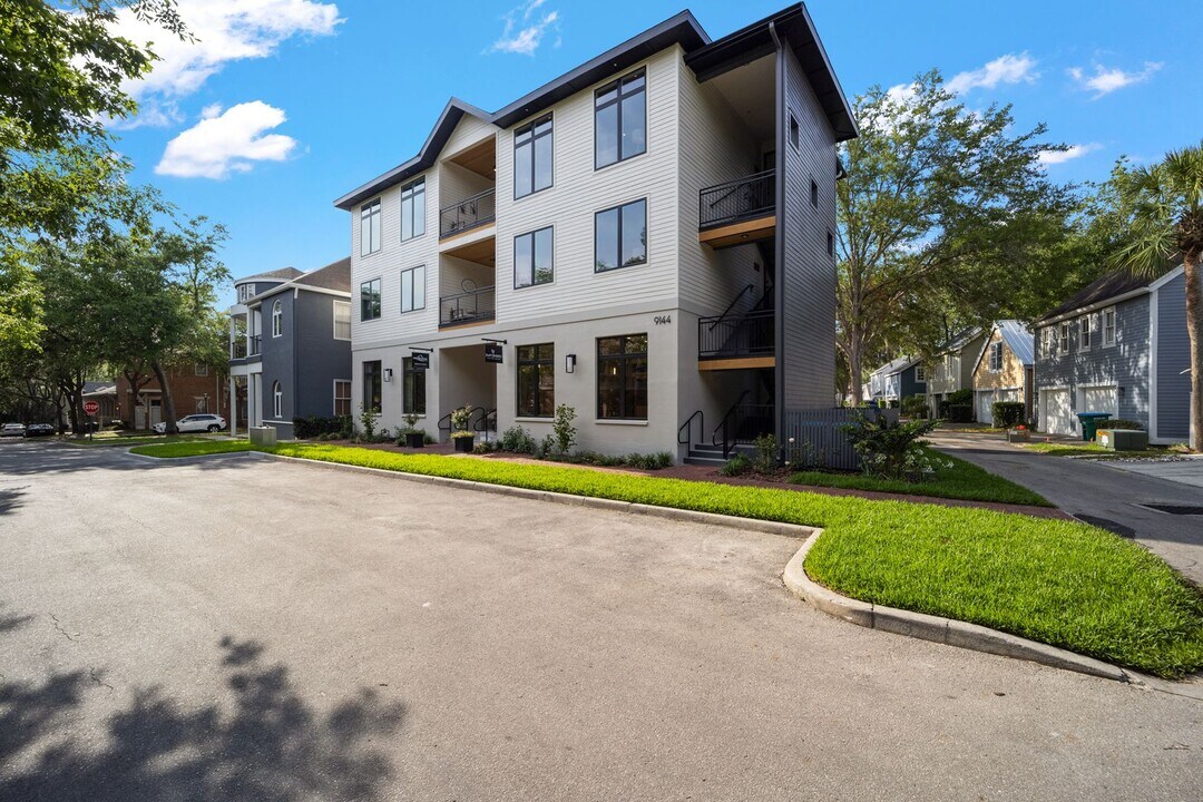 9144 SW 49th Pl in Gainesville, FL - Building Photo