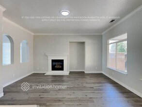 2030 Butterfield Ln in Lincoln, CA - Foto de edificio - Building Photo