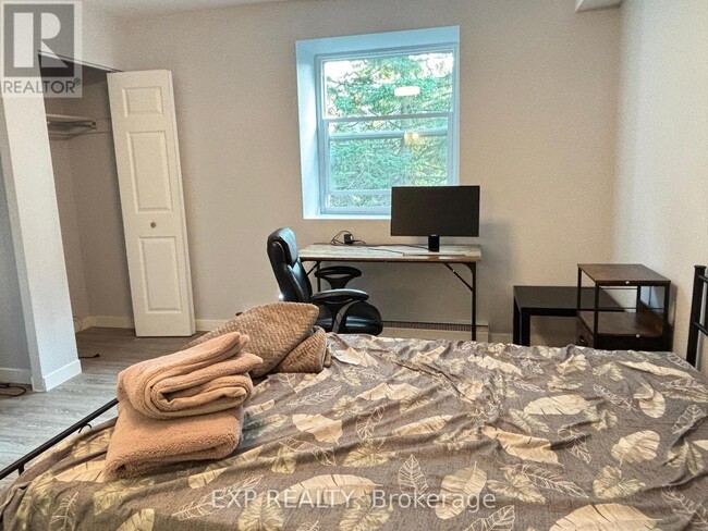 property at 91-91 Westmount Rd N