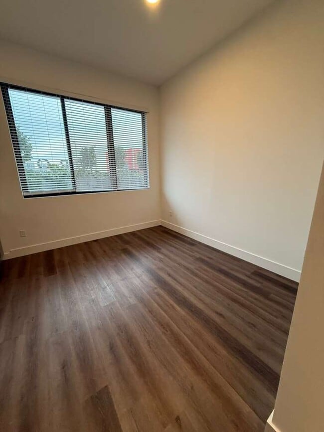 2947 Coconut Ave, Unit S1 in Miami, FL - Foto de edificio - Building Photo