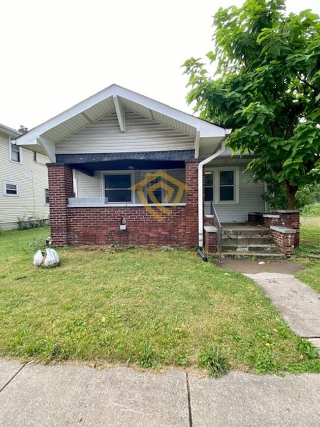 property at 3307 E 25th St