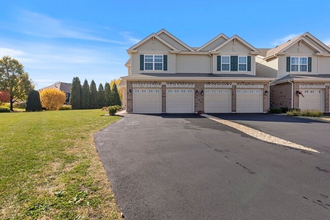 2115 Canyon Creek Ct in Aurora, IL - Building Photo - Building Photo