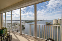 134 Starboard Ln in Merritt Island, FL - Foto de edificio - Building Photo