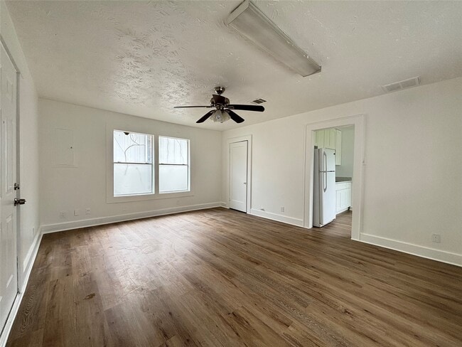 property at 969 Wakefield Dr
