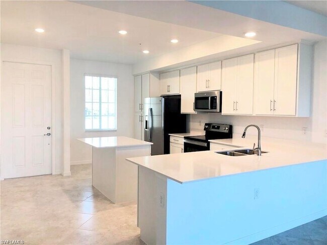 43060 Greenway Blvd, Unit 714 in Punta Gorda, FL - Building Photo - Building Photo