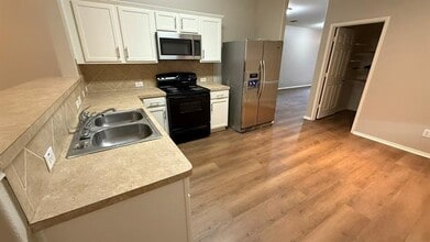 613 Rio Bravo Dr in Haslet, TX - Building Photo - Building Photo