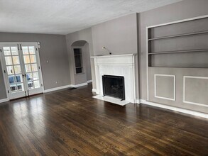 1488 Essex Rd in Columbus, OH - Building Photo - Building Photo