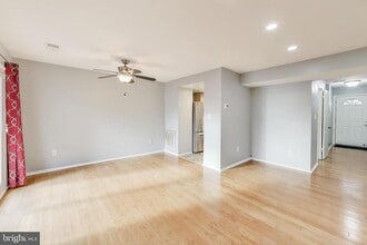 5769 Yellowrose Ct in Columbia, MD - Building Photo - Building Photo