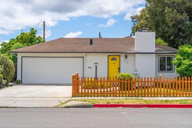 property at 202 E Hemlock Ave