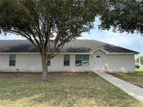 16 Cervantes Ave in Edinburg, TX - Building Photo - Building Photo