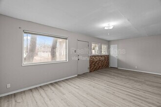 10769 Spring Garden Dr in St. Louis, MO - Building Photo - Building Photo