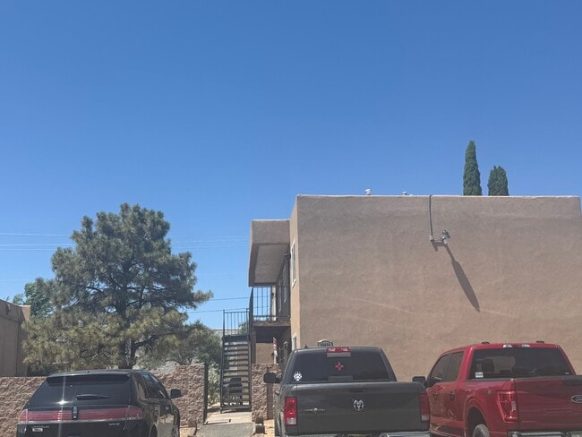 13401 Fruit Ave NE, Unit B in Albuquerque, NM - Building Photo - Building Photo