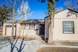 2408 32nd St in Lubbock, TX - Building Photo - Building Photo