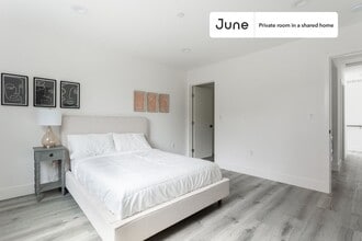 Room in Shared 4 bed/3 bath home in Los Angeles, CA - Foto de edificio - Building Photo