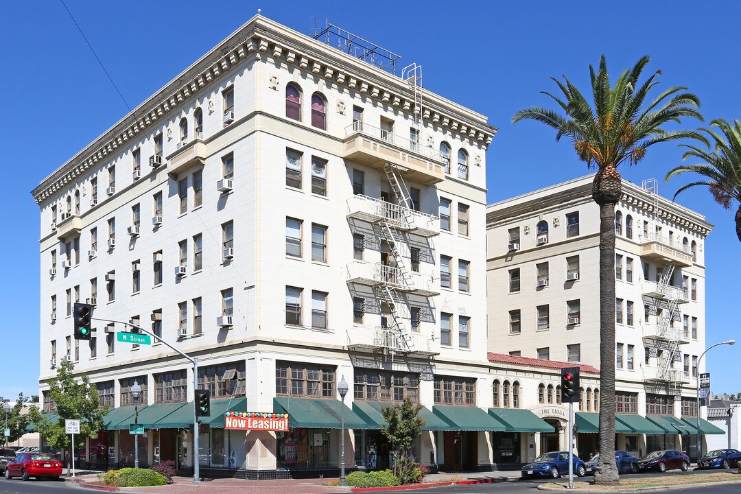 Tioga Apartment Homes in Merced, CA - Foto de edificio