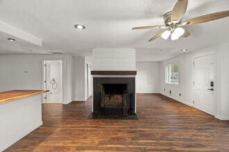 126 S 7th St in Mccleary, WA - Building Photo - Building Photo