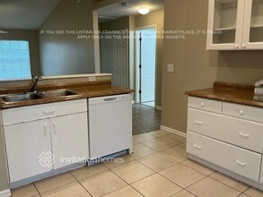 904 NE 5th Pl in Cape Coral, FL - Building Photo - Building Photo