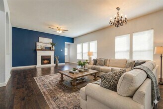 7210 Chasegrove Ln in Richmond, TX - Building Photo - Building Photo