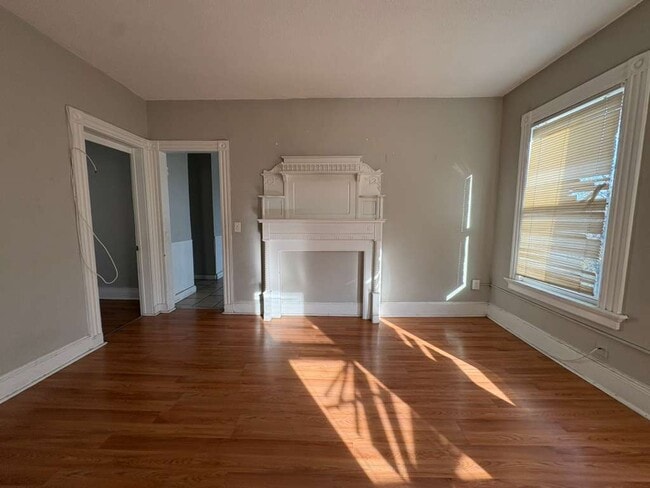 153 Humphrey St, Unit 2 in New Haven, CT - Foto de edificio - Building Photo