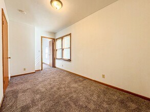 2718 Commercial Ave in Madison, WI - Building Photo - Building Photo