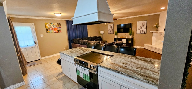 property at 5132 Runyon Dr